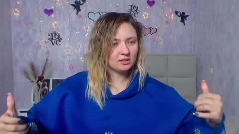 Snapshot of sallyverda chatting on February 21, 4:29 am Sally online show from February 21, 4:29 am