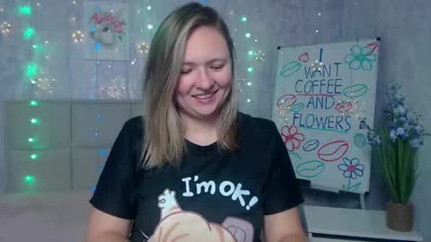 Snapshot of sallyverda chatting on September 12, 6:32 pm Sally online show from September 12, 6:32 pm