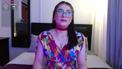 salma_tori online show from April 5, 9:45 pm