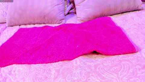 salome online show from March 4, 5:34 pm