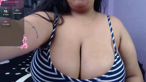 salomejonees online show from November 6, 11:46 am