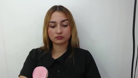 SALOME online show from December 1, 4:27 pm