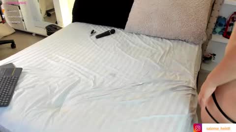 sara online show from February 10, 3:32 pm