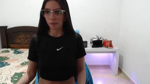 salome  online show from February 25, 1:21 pm