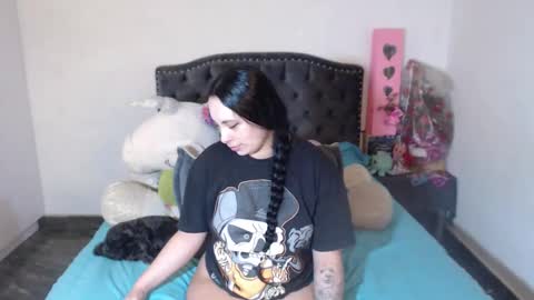 yenny online show from February 26, 4:38 am