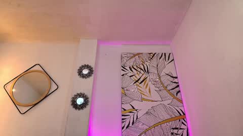 Salomon  Jax and Luca online show from February 14, 8:26 pm