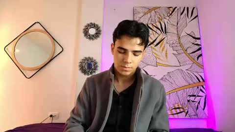 Salomon  Jax and Luca online show from February 17, 7:33 pm