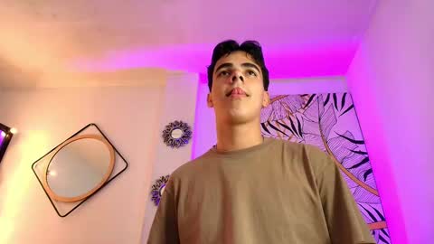 Salomon  Jax and Luca online show from February 18, 11:19 pm