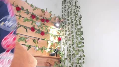 Salomon  Jax and Luca online show from March 7, 2:56 pm