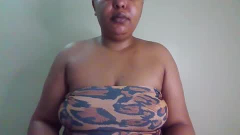 salty_surprise_ online show from October 25, 9:37 pm