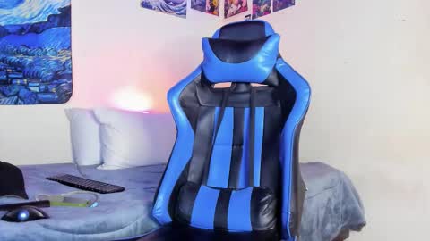   online show from March 9, 1:21 am