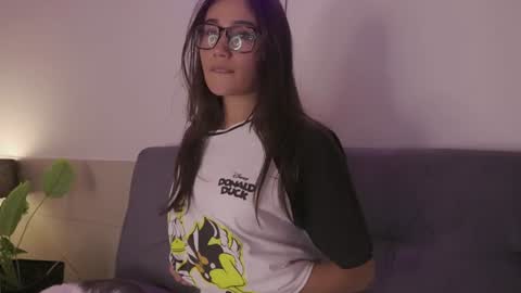 Snapshot of sam01___ chatting on January 7, 10:52 pm Stefana    or    Samchispas online show from January 7, 10:52 pm
