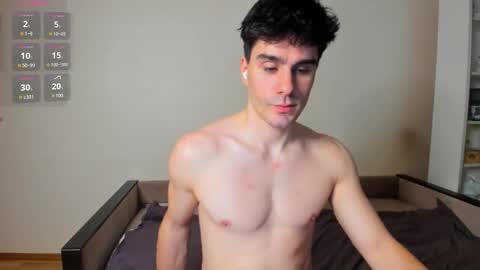 BACK IN 2 WEEKS online show from March 12, 10:02 pm