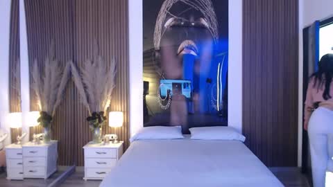 SAM MANSON online show from October 21, 12:54 pm