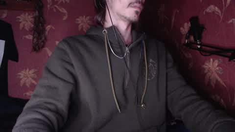 Snapshot of sam_skywalker chatting on January 3, 5:10 pm sam_skywalker online show from January 3, 5:10 pm