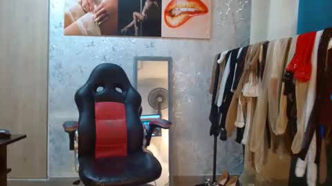 samanta online show from March 23, 11:26 am