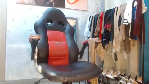 samanta online show from March 31, 11:43 am