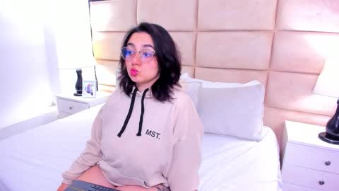 Samantaa G online show from December 15, 1:07 pm