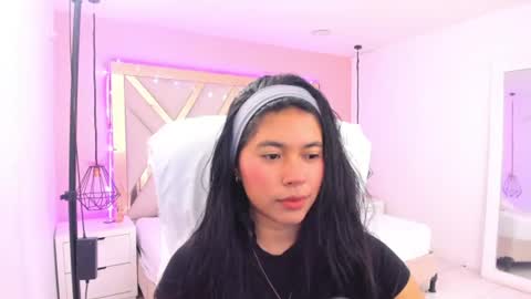 sam  online show from July 25, 3:04 am