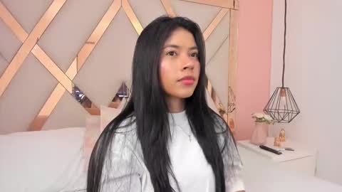 Snapshot of samantaa_shy chatting on October 15, 3:54 am sam online show from October 15, 3:54 am