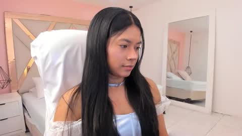 Snapshot of samantaa_shy chatting on October 7, 4:19 am sam online show from October 7, 4:19 am