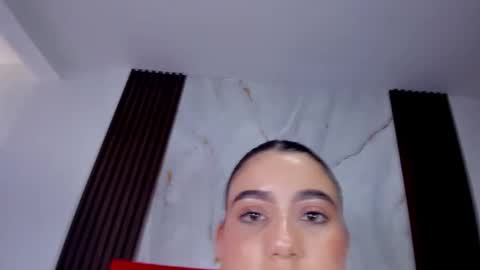 samantha__cruz4 online show from April 18, 7:07 pm