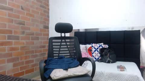 SAMANTHA online show from March 21, 3:45 am