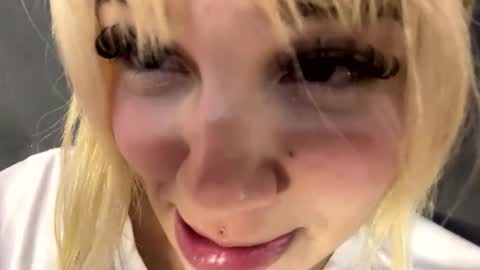 samantha_browwnn online show from November 3, 5:08 am