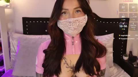 IGSamanthaGrant 10 online show from February 19, 3:33 pm