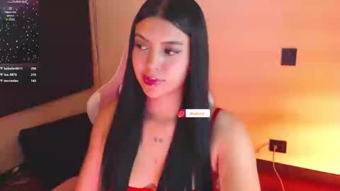 Snapshot of samara_lam chatting on December 13, 8:30 am Sammy  online show from December 13, 8:30 am