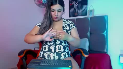 samara_wish online show from January 16, 2:04 pm