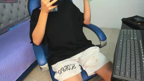 Sam online show from February 3, 12:31 pm