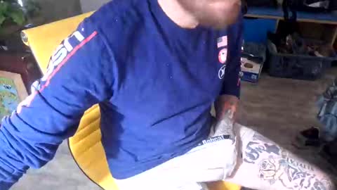 samboiamtho online show from January 2, 2:02 pm