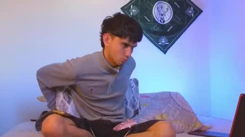 samevansx online show from January 15, 8:39 pm