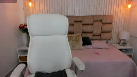 Samanta online show from March 12, 10:59 am