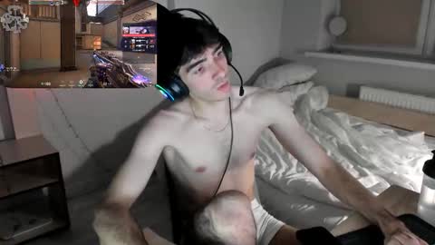 Sam online show from February 17, 4:39 pm