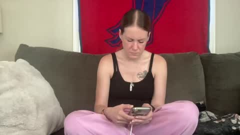 Playful Sammie online show from June 30, 4:50 pm
