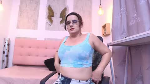 SAMMY  online show from July 8, 5:00 am