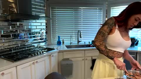 SammyandViolet online show from September 13, 11:51 pm