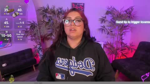 Sammy  online show from April 11, 8:51 am