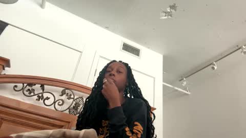 Samoanne online show from December 19, 6:56 pm