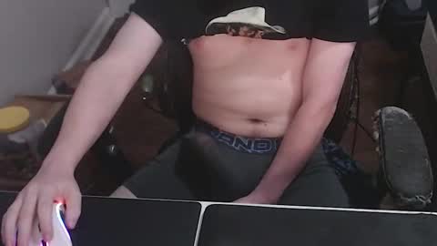 samwidd online show from December 1, 11:14 pm