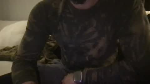 Sam W dick strip tease online show from December 16, 5:03 am