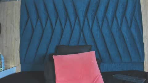 S A M Y  G R E Y  online show from October 10, 4:29 am