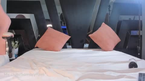 Find me at  when im offline here. online show from December 4, 7:28 pm