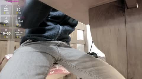 San online show from March 30, 7:14 pm