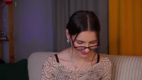 Isabel but you can call me Bella online show from March 12, 12:58 am