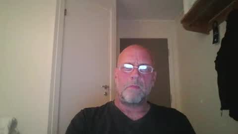 Snapshot of sandnesrune523 chatting on October 20, 5:51 pm sandnesrune523 online show from October 20, 5:51 pm