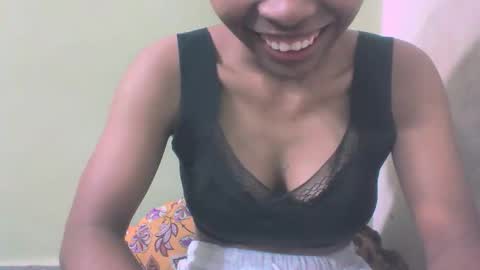 sandy735579 online show from March 10, 5:12 am