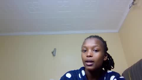 Snapshot of sandy_bby1 chatting on October 12, 7:12 am sandy online show from October 12, 7:12 am